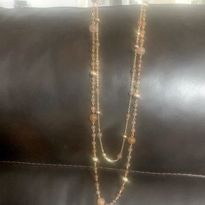 Talbots medium and long Necklace in one with gold chain with beads